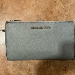 Michael Kors Adele Leather Smartphone Wallet Gray